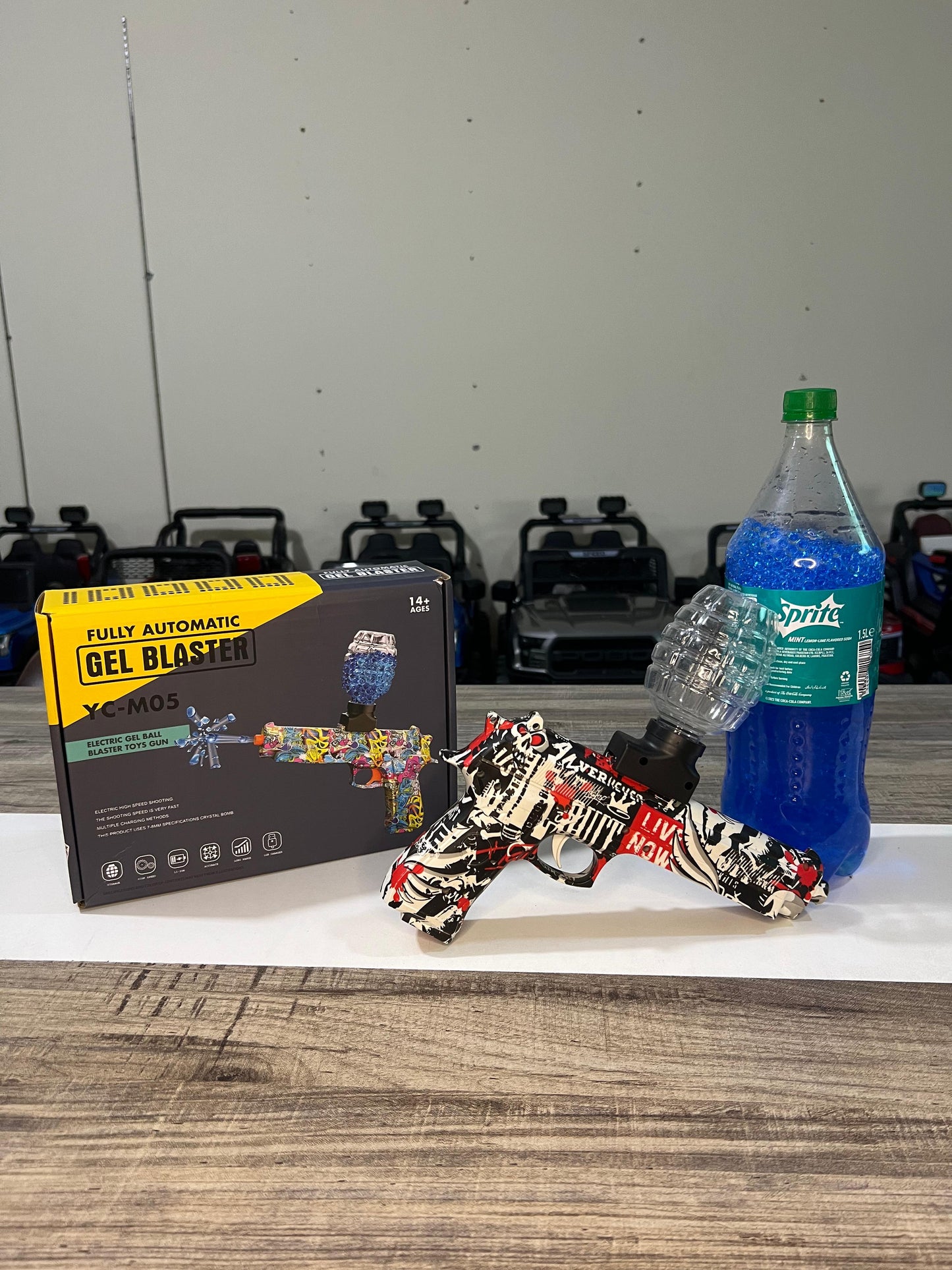 Electric Full - Automatic Gel Ball Blaster Gun - One Handed Use - Easy to Use and Play - Full Automatic